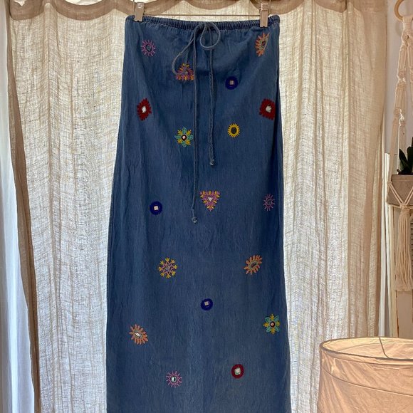 Zara detailed maxi skirt/strapless dress - Picture 1 of 2